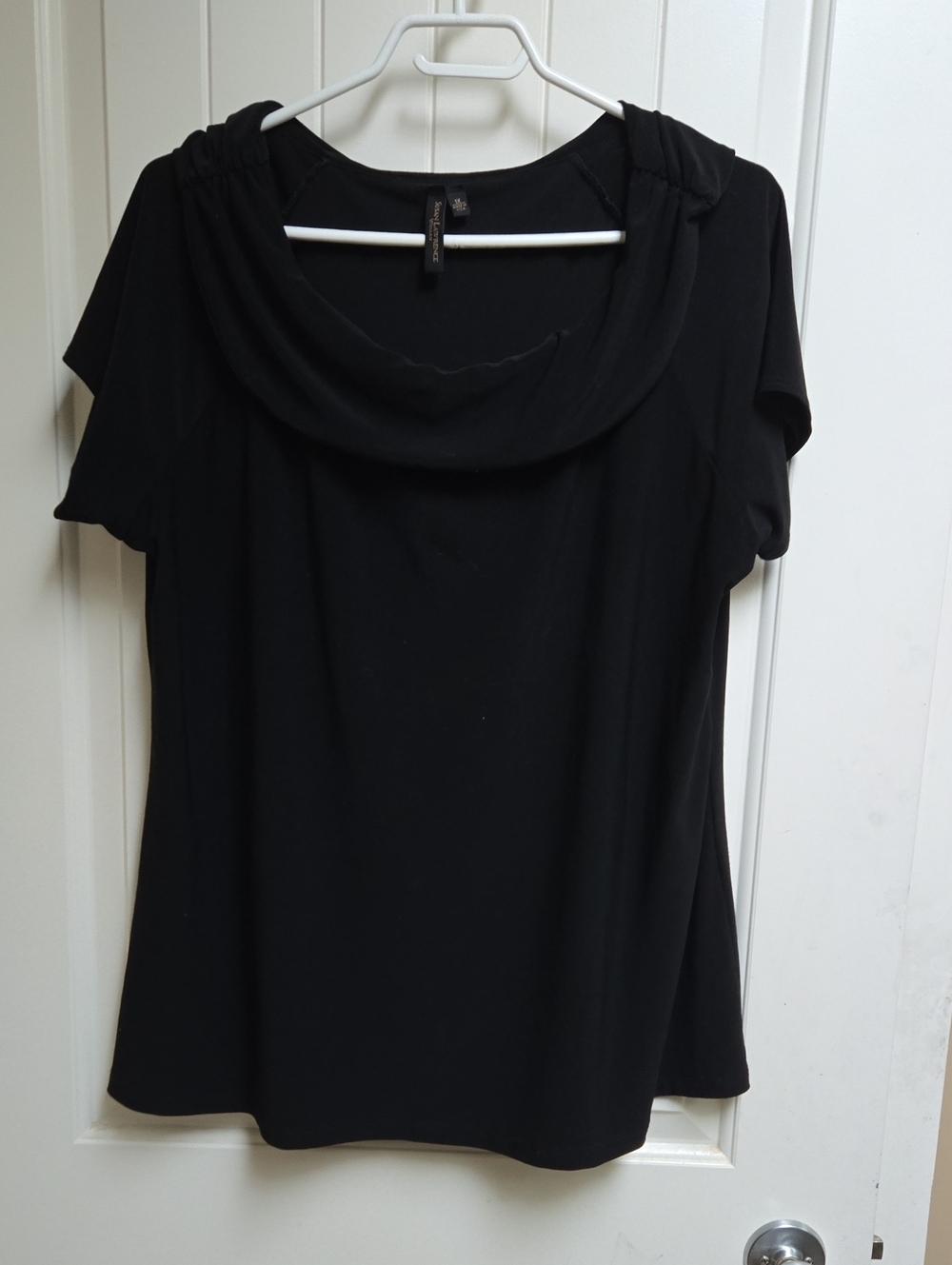 Susan Lawrence Plus Size 1x Black Short-Sleeve Cowl Neck Tee - Women